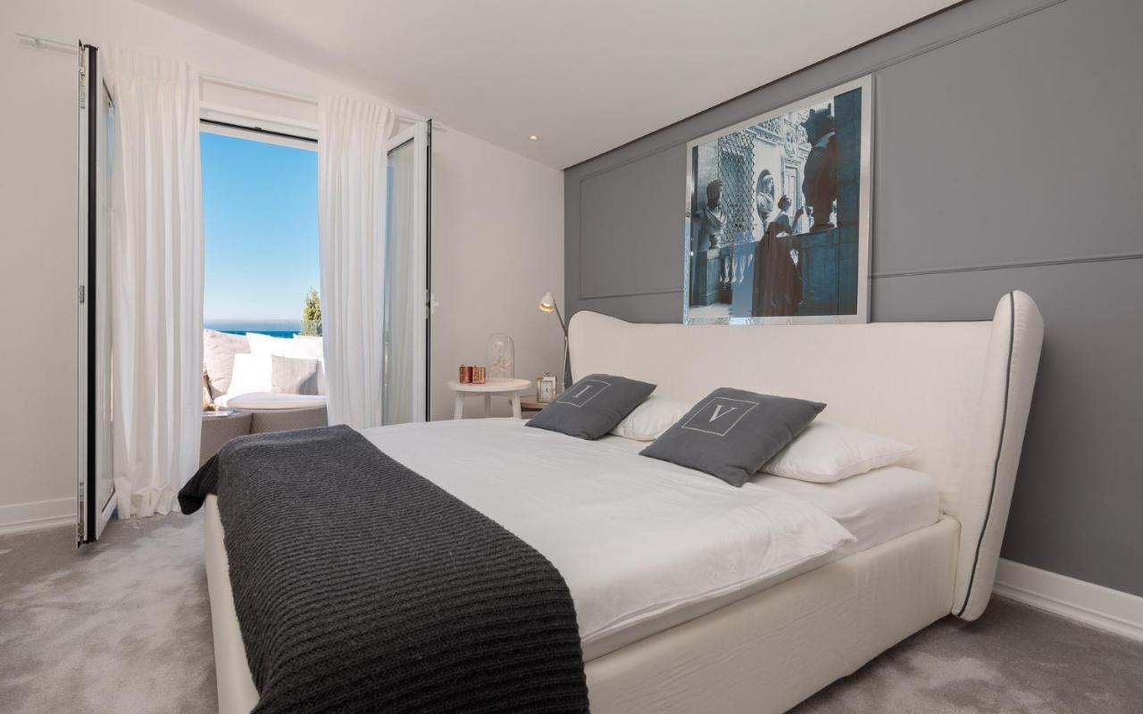 Luxury Seafront Villa Primosten Glamour With Private Pool, Sauna And Gym At The Beach In Primošten Exterior foto